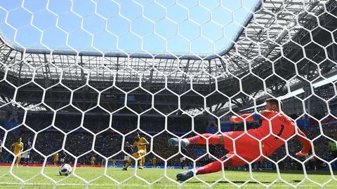 夏季赛事高命中率盘点：12中8，5中4，不容错过的精彩场次指南